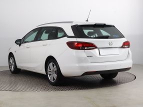 Opel Astra - 2020