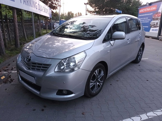 Toyota Verso 2010