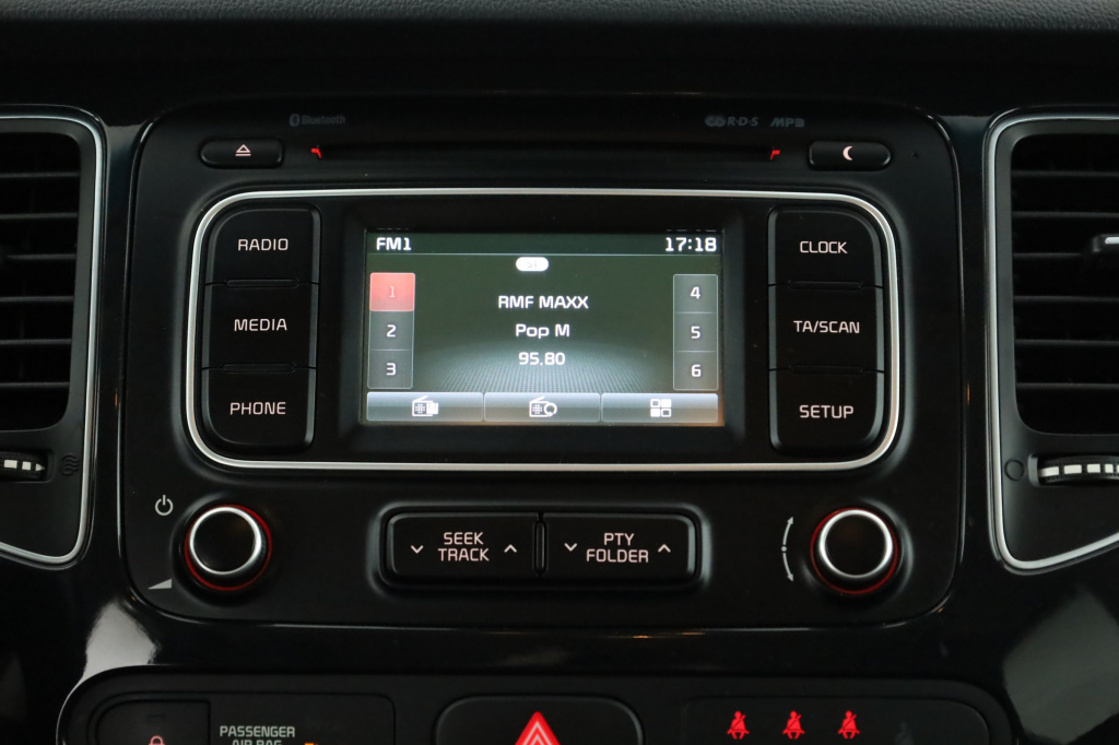 Kia Carens