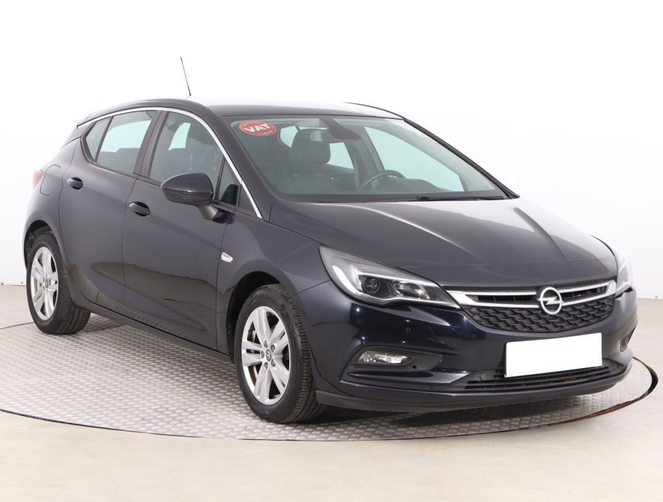 Opel Astra - 2019