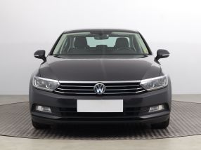 Volkswagen Passat - 2018