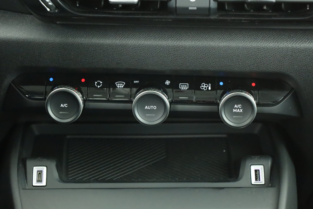 Citroen e-C4