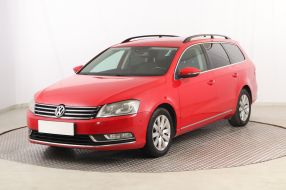 Volkswagen Passat - 2011
