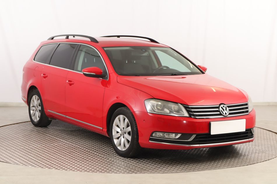 Volkswagen Passat - 2011