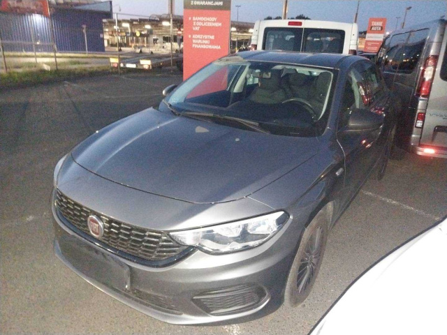 Fiat Tipo 2016