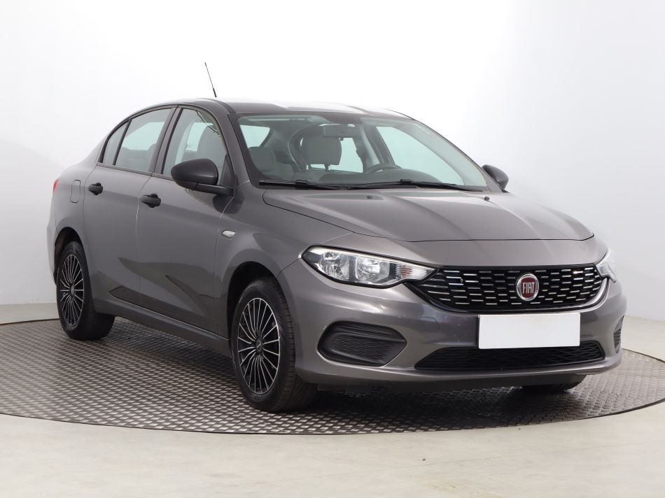 Fiat Tipo - 2016
