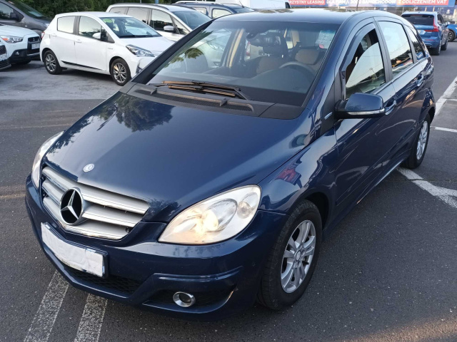 Mercedes-Benz B 2010