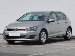 Volkswagen Golf - 2014