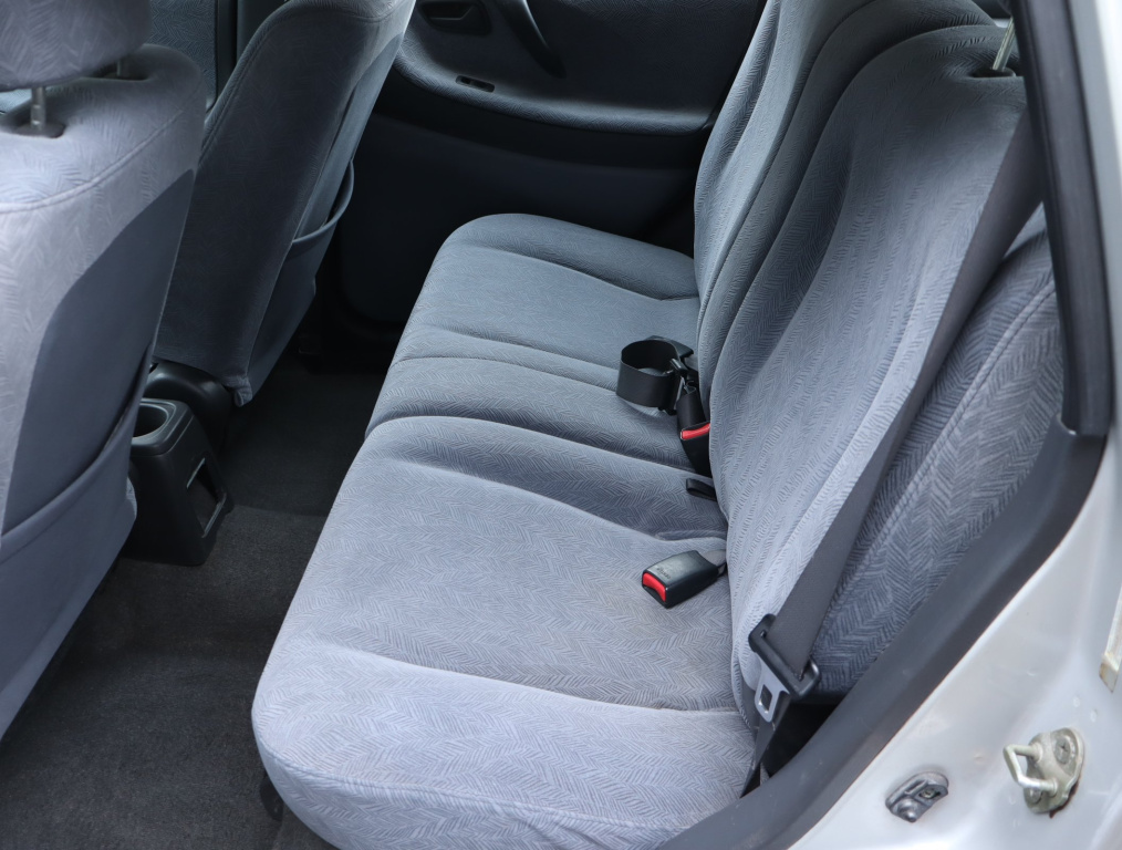 Suzuki Liana