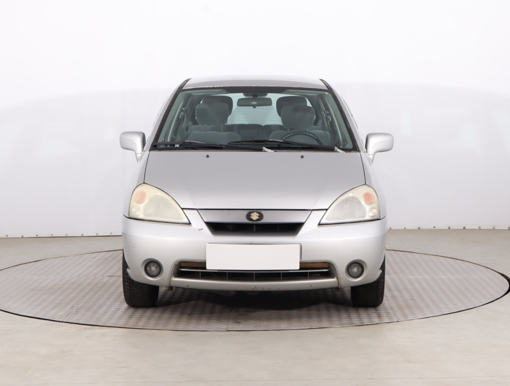 Suzuki Liana