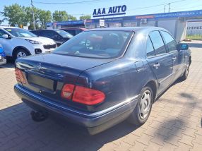 Mercedes-Benz E - 1996