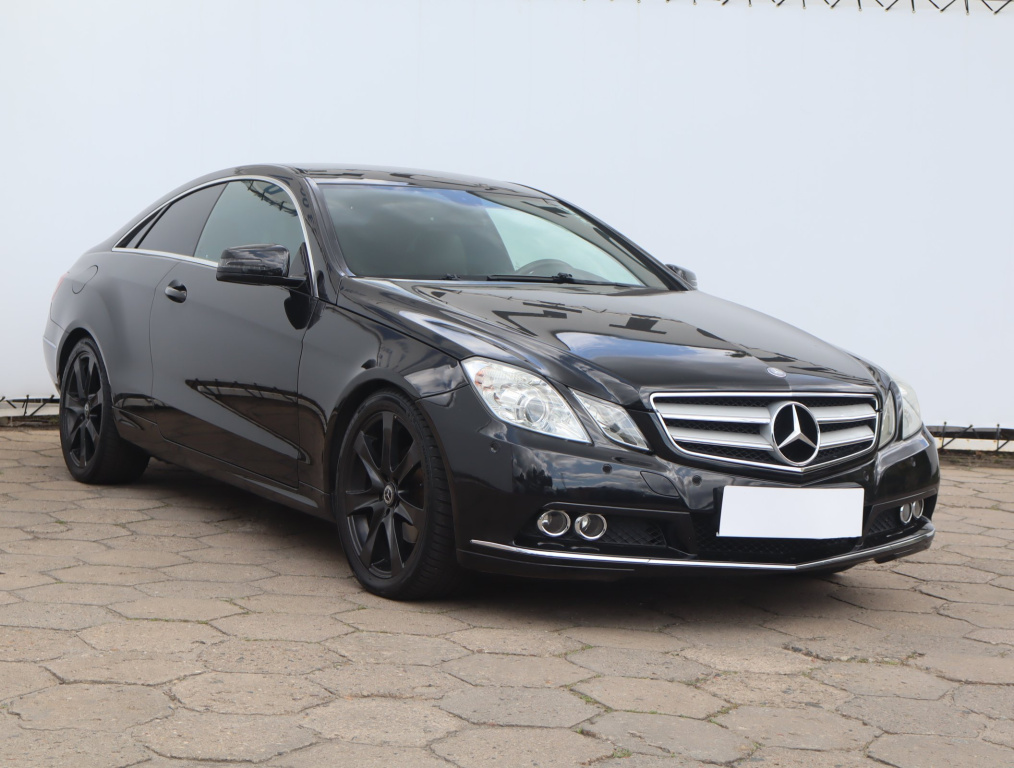 Mercedes-Benz E