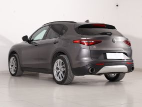 Alfa Romeo Stelvio - 2019