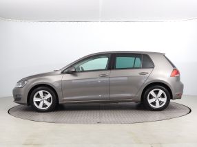 Volkswagen Golf - 2013