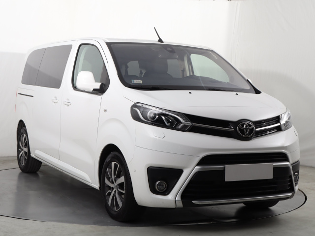 Toyota Proace Verso 2022