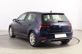 Volkswagen Golf - 2017