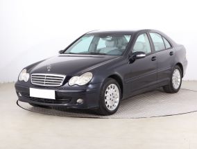 Mercedes-Benz C - 2004
