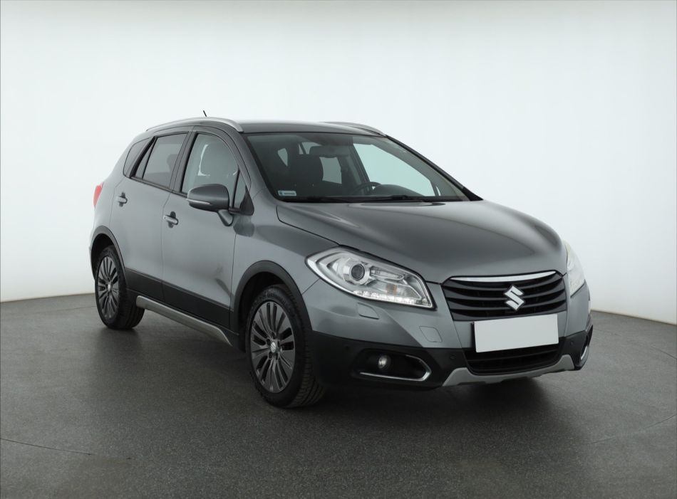 Suzuki SX4 S-Cross - 2014
