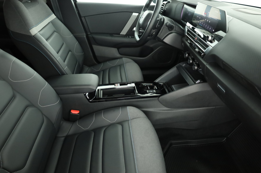 Citroen C4 X