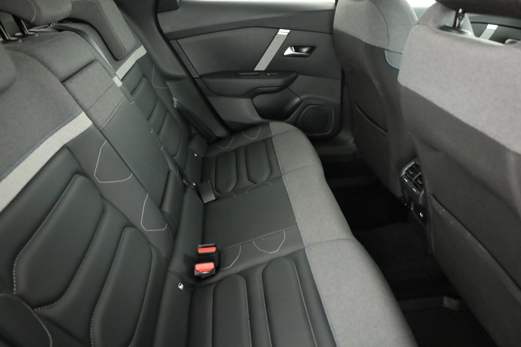 Citroen C4 X