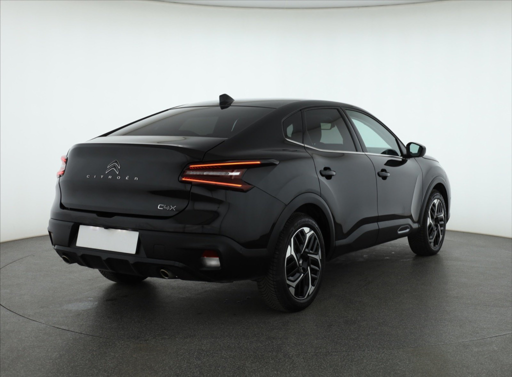 Citroen C4 X