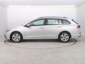 Volkswagen Golf - 2020