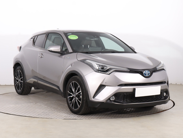 Toyota C-HR, 2017