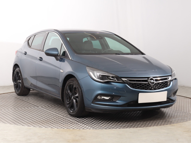 Opel Astra 2016