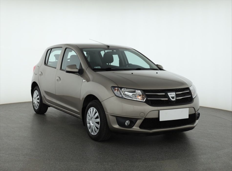 Dacia Sandero - 2014