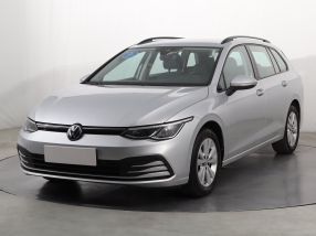 Volkswagen Golf - 2020
