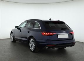 Audi A4 - 2023
