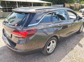 Opel Astra - 2016