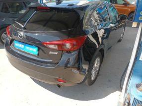 Mazda 3 - 2015