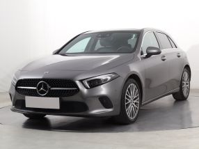 Mercedes-Benz A - 2022