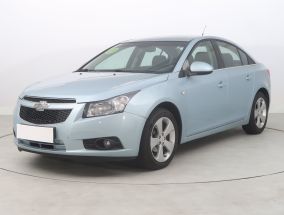 Chevrolet Cruze - 2011