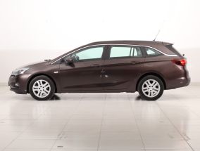 Opel Astra - 2017