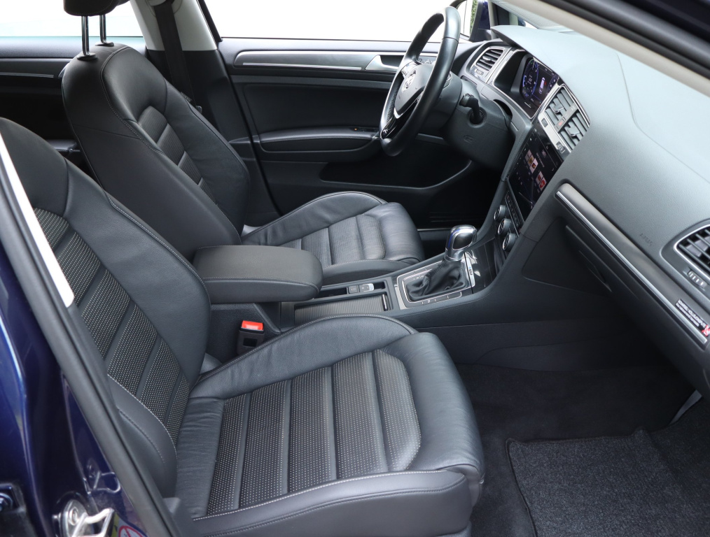 Volkswagen e-Golf