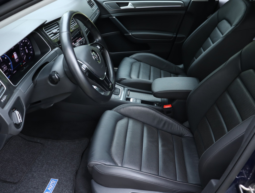 Volkswagen e-Golf