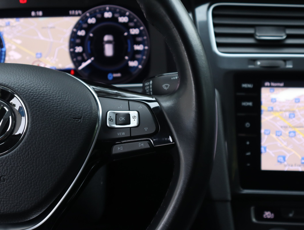 Volkswagen e-Golf