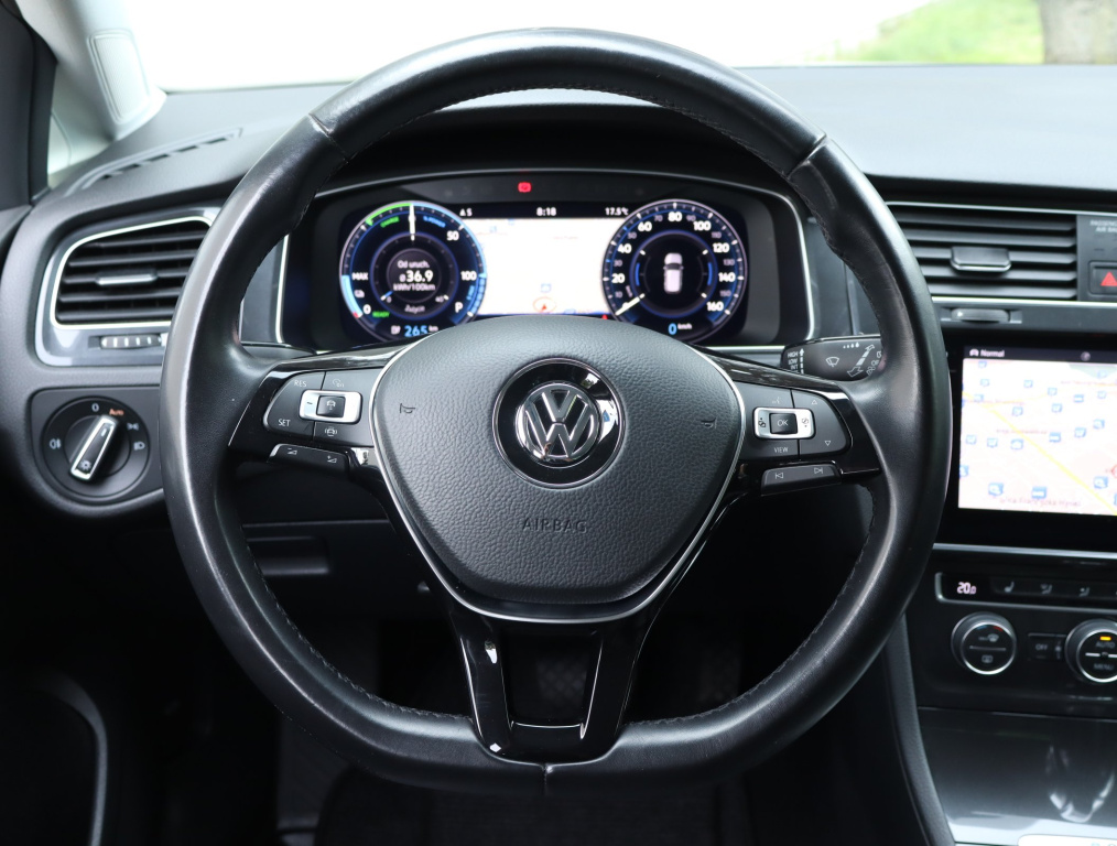Volkswagen e-Golf