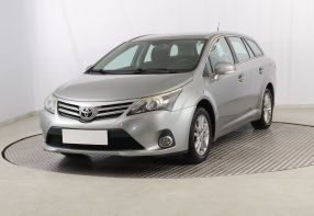 Toyota Avensis - 2012