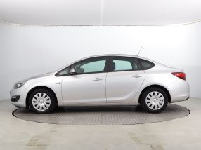 Opel Astra - 2016