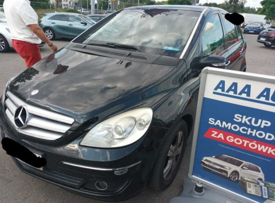 Mercedes-Benz B