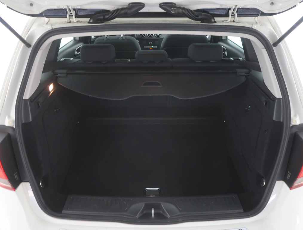 Mercedes-Benz B