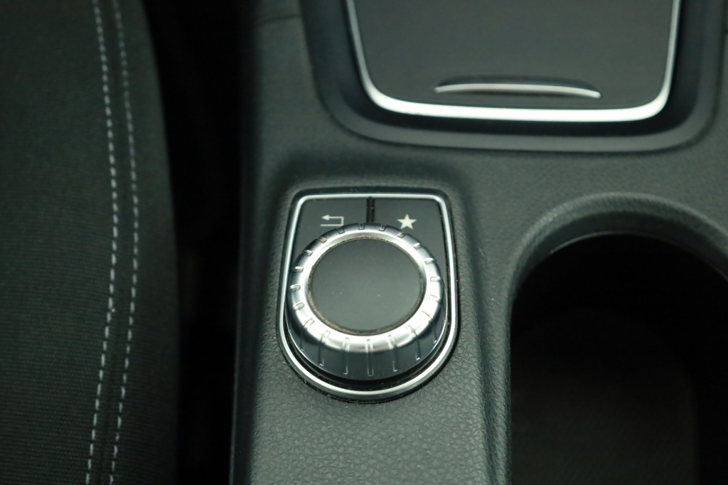 Mercedes-Benz B