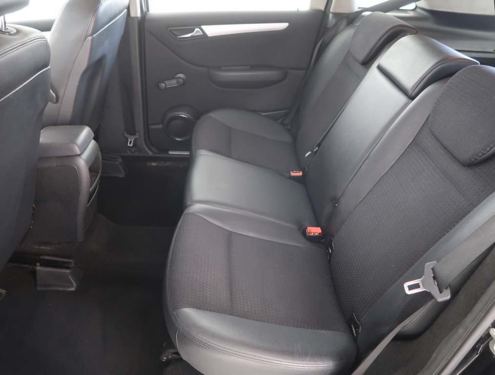 Mercedes-Benz B