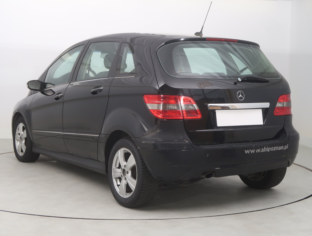 Mercedes-Benz B