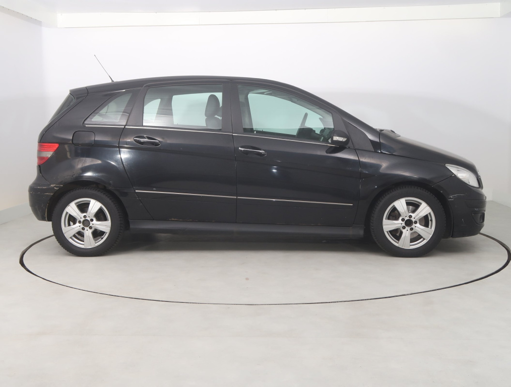 Mercedes-Benz B