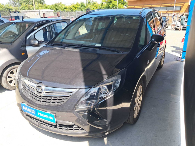 Opel Zafira 2014