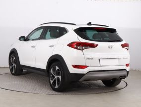 Hyundai Tucson - 2015
